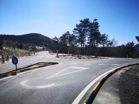 V Klanec skozi novo krožišče 5